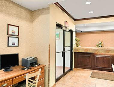 Super 8 By Wyndham Grayville Luaran gambar